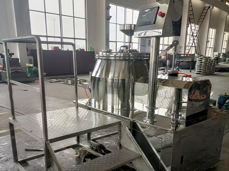 实验室干法制粒机和智能型干法制粒机的特点